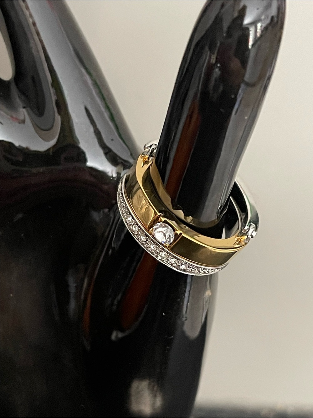Avon vintage reversible Two-Tone Gold or Silver crystal interchangeable Ring